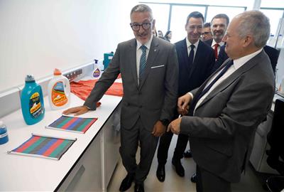 La multinacional AC Marca preveu invertir 100 milions fins al 2030 per augmentar la producció i la capacitat logística. ACN